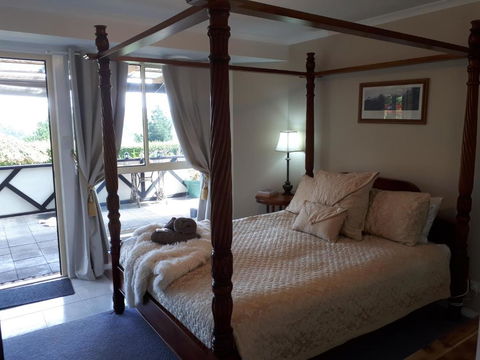 Robins Nest B & B - Redcliffe Tourism 5