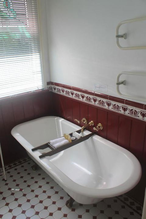 Gardenia House - Redcliffe Tourism 5