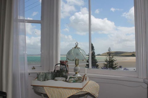 Gardenia House - Redcliffe Tourism 6