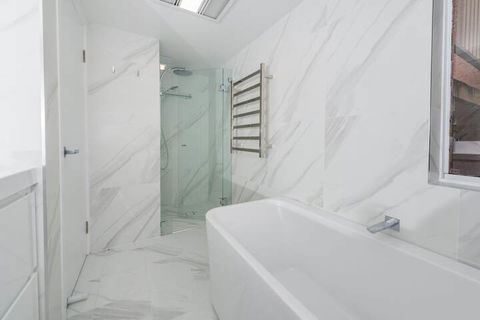 Soldiers Point Road 2 / 47 - Redcliffe Tourism 3