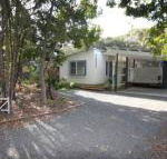 15 Belle Court Modern architect designed open plan holiday home with outdoor shower - Redcliffe Tourism