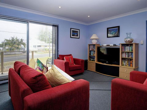 Anchorage 7 Beautifully Renovated Close To Rockpool - Redcliffe Tourism 4
