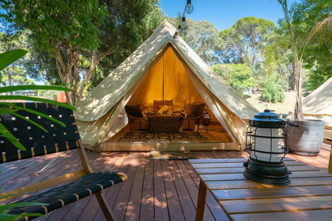 Castlemaine Gardens Luxury Glamping - Redcliffe Tourism 4