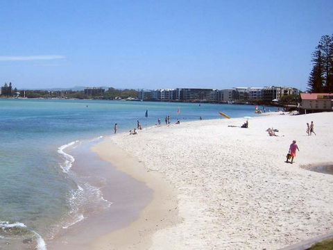 Jade Waters U4 / Latona Ave - Redcliffe Tourism 3
