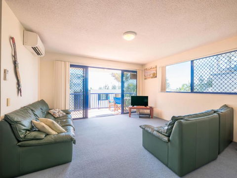 Jade Waters U4 / Latona Ave - Redcliffe Tourism 1