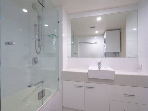 Edmund Shores U5 / 58 Edmund Street - Redcliffe Tourism 6