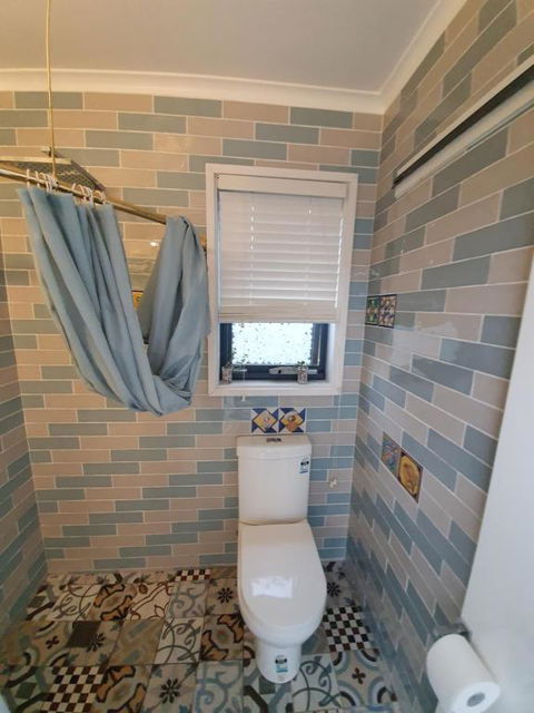 JUST 4 YOU! Amazing Sea Views WIFI Fullly Air Conditioned King Bed - Redcliffe Tourism 6