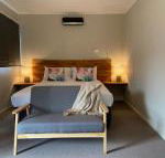 Railway Hotel Queenstown - Redcliffe Tourism