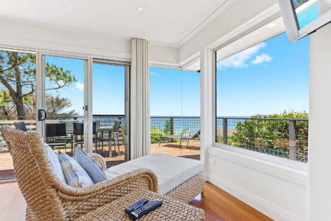 MITCHELL PARADE 120 MOLLYMOOK - Redcliffe Tourism 2