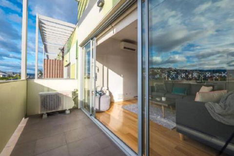 Marina View Apartment - Redcliffe Tourism 3