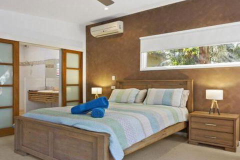 Lous Folly Inground Pool & Air Conditioned - Redcliffe Tourism 0