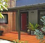 Lovett quirky stylish with a bush backdrop - Redcliffe Tourism