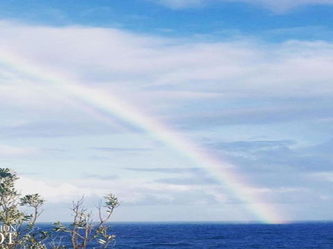 Rainbows End Soaring Views North To Gerroa - Redcliffe Tourism 4