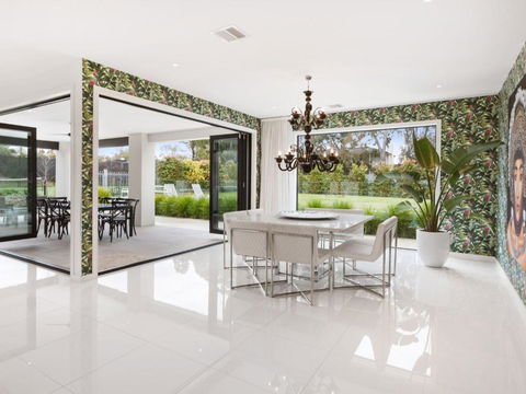 CATALINA MOUNT ELIZA - Redcliffe Tourism 5