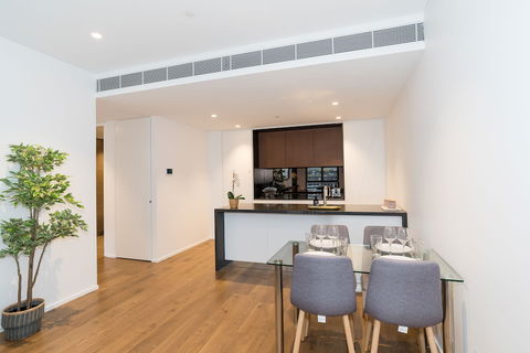 Apartment CBD - O'Connor - Redcliffe Tourism 5