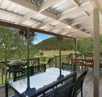 Rosa Estate in Broke Two 3br House in walking distance to Cellar Doors - Redcliffe Tourism