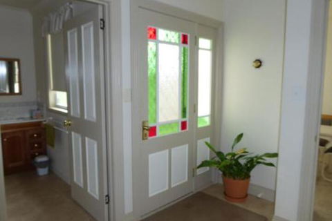 Claremont Farmhouse - Redcliffe Tourism 3