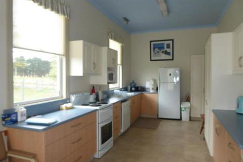 Claremont Farmhouse - Redcliffe Tourism 6