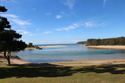 Annies Apartment - Redcliffe Tourism 6