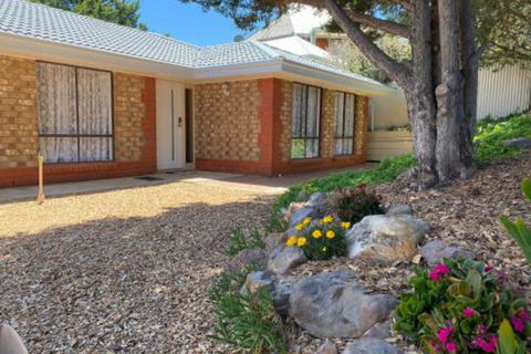 Hygge Stay House - Redcliffe Tourism 2