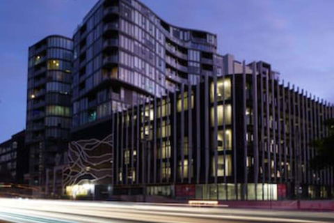 City Edge South Melbourne - Redcliffe Tourism 0