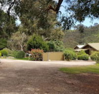 Heysen's Rest Bed  Breakfast - Redcliffe Tourism