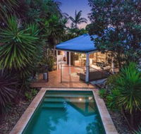 Bangalow Palms - Redcliffe Tourism