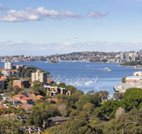 2 Bdrm North Sydney with harbour views - Redcliffe Tourism