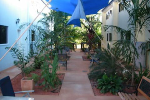 Ash Palms Motor Inn - Redcliffe Tourism 0