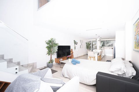 Luxury Villa Darlington - Vine - Redcliffe Tourism 7