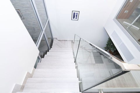 Luxury Villa Darlington - Vine - Redcliffe Tourism 4