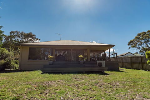 Allure - Redcliffe Tourism 2