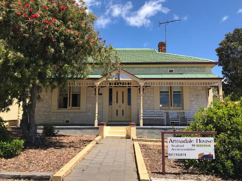 Armadale House Kingscote - Redcliffe Tourism 4