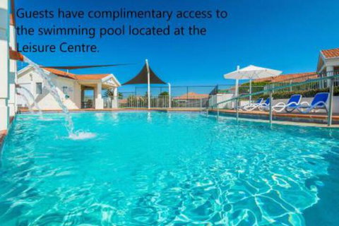 Flinders Lodge 7 - Redcliffe Tourism 3