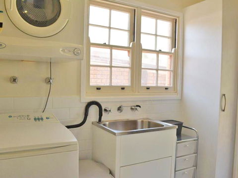 Cuddles Cottage 4 Christmas Bush Avenue Pet Friendly Holiday House Near Dutchies - Redcliffe Tourism 5