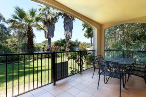 Aquarius Apartment 3 - Redcliffe Tourism 4