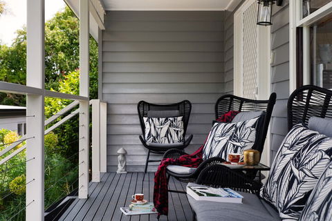 Christelle Cottage - Redcliffe Tourism 7