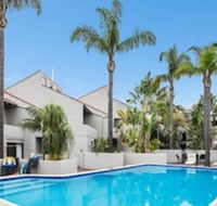 Como Mezzanine Retreat - Redcliffe Tourism
