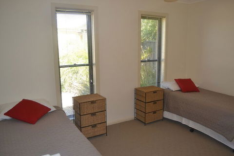 Amarco Mulwala - Redcliffe Tourism 3