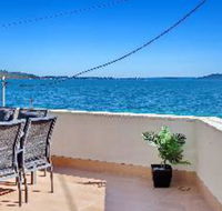 3 Bedroom Apartment Bayview Towers Unit 1 - Redcliffe Tourism