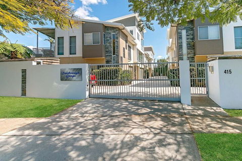 Redcliffe Holiday Accommodation - Redcliffe Tourism 1