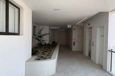 Cosmopolitan Exclusive Rental Apartments - Redcliffe Tourism 4