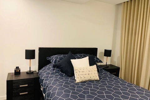 Cosmopolitan Exclusive Rental Apartments - Redcliffe Tourism 6
