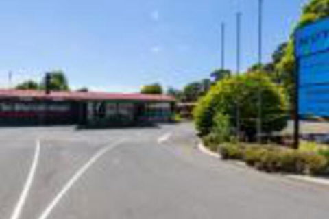 The Wurruk Motel - Redcliffe Tourism 0