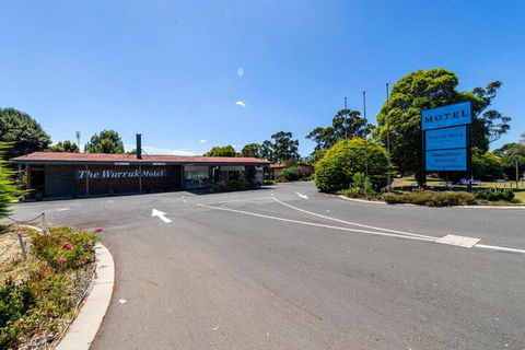 The Wurruk Motel - Redcliffe Tourism 3