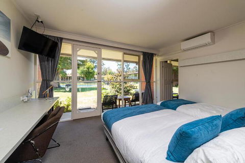 The Wurruk Motel - Redcliffe Tourism 2