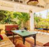 The Blue Beach House - Redcliffe Tourism