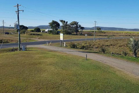 A Country View Motel - Ilbilbie - Redcliffe Tourism 1