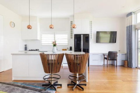 Estoy Cabarita - Redcliffe Tourism 2