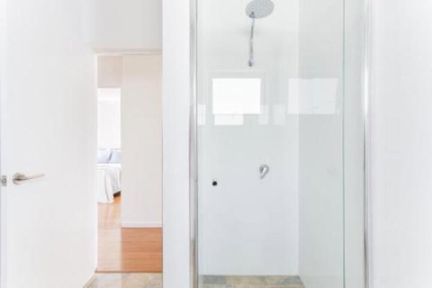 Estoy Cabarita - Redcliffe Tourism 4